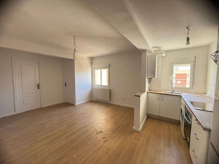 Apartment for Sale in Madrid, Madrid 7