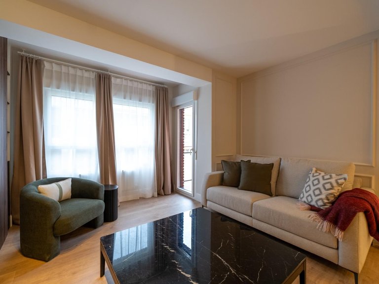 Apartment for Sale in Madrid, Madrid 2