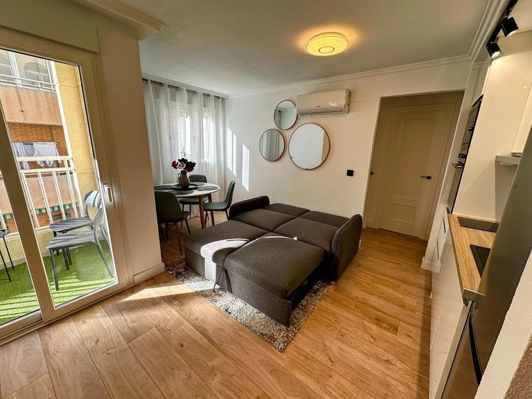 Apartment for Sale in Torrevieja, Alicante 10