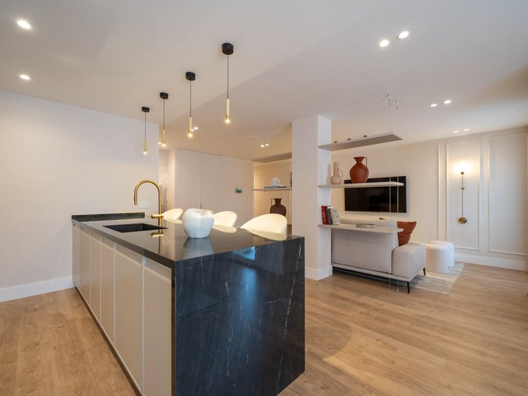 Apartment for Sale in Madrid, Madrid 12