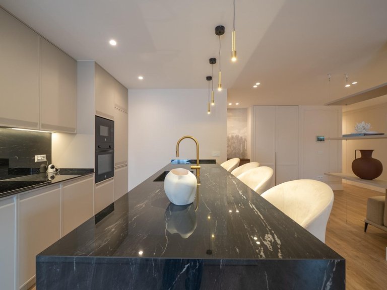 Apartment for Sale in Madrid, Madrid 13