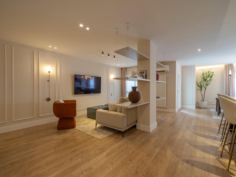 Apartment for Sale in Madrid, Madrid 6