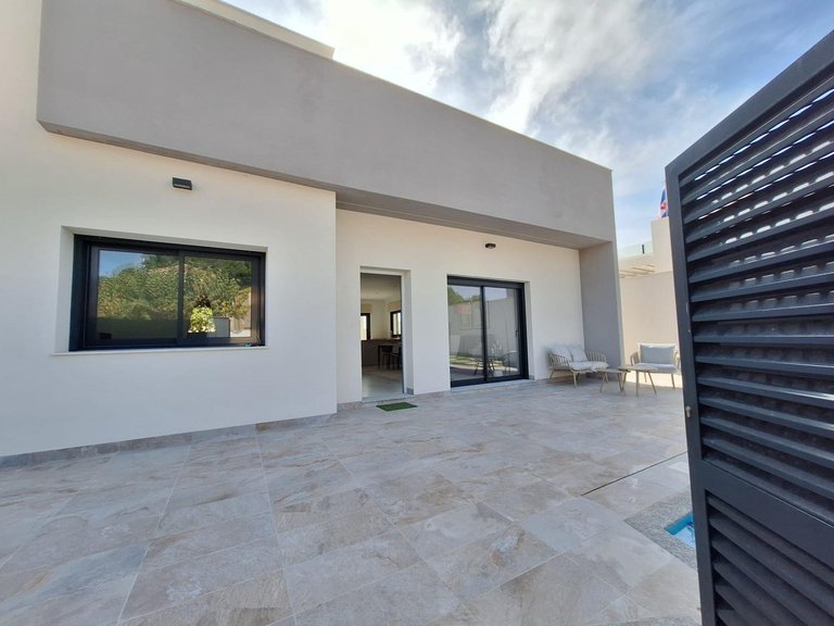 Villa for Sale in Pilar De La Horadada, Alicante 2