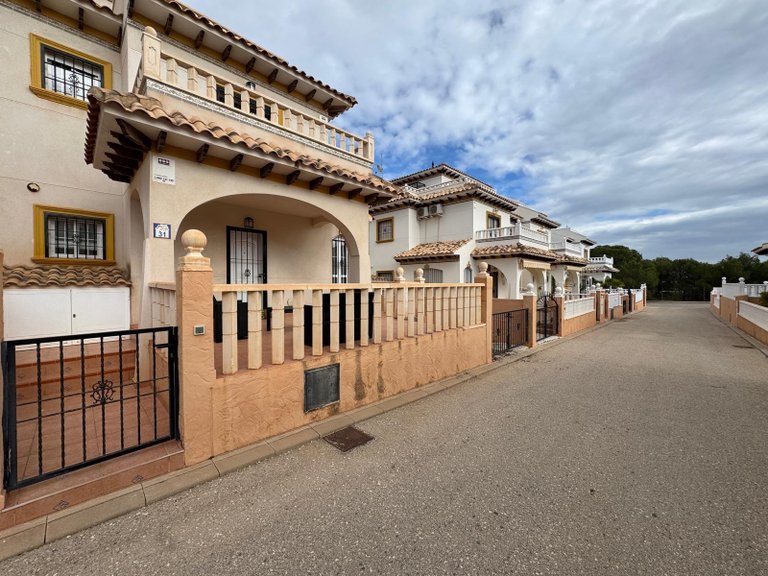 Town House for Sale in Orihuela Costa, Alicante 2