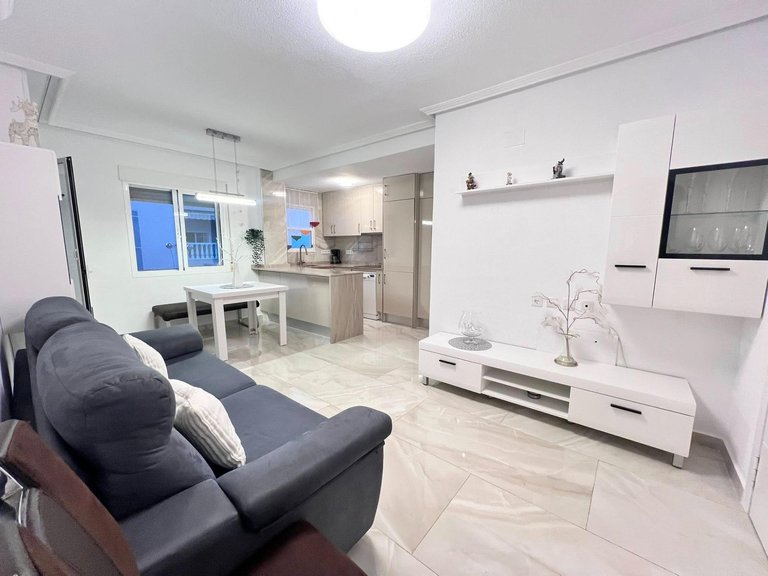 Apartment for Sale in Torrevieja, Alicante 1