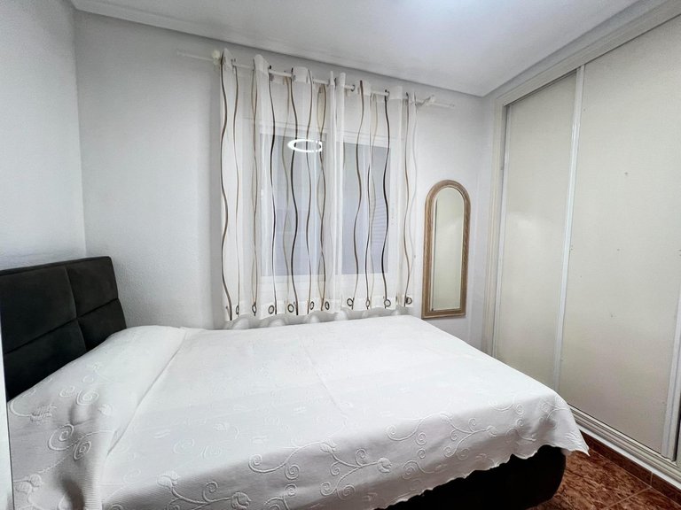 Apartment for Sale in Torrevieja, Alicante 9