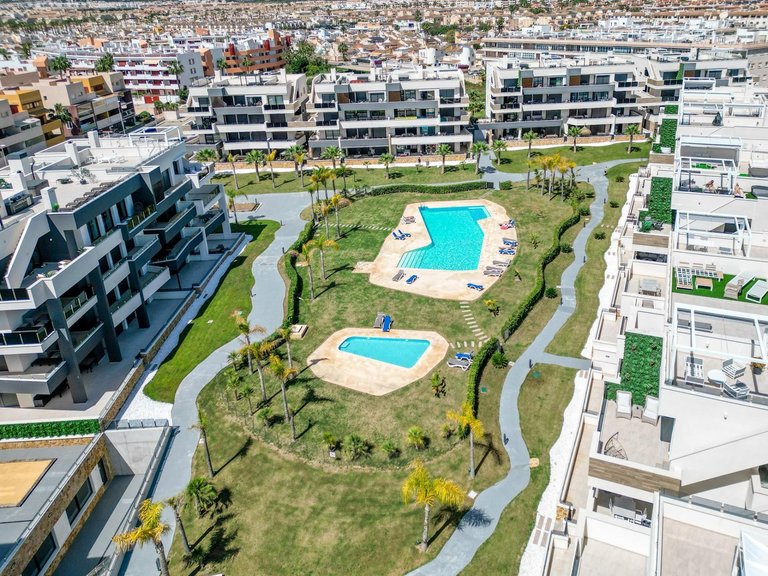 Apartment for Sale in Orihuela Costa, Alicante 14