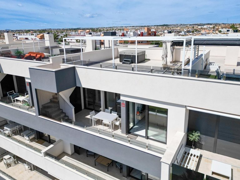 Apartment for Sale in Orihuela Costa, Alicante 8