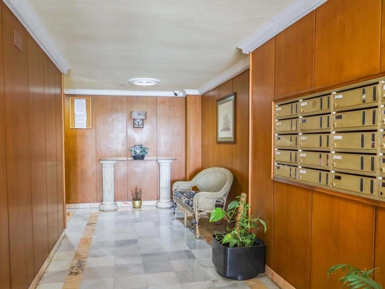 Apartment for Sale in Torrevieja, Alicante 14