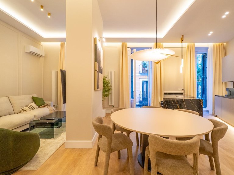 Apartment for Sale in Madrid, Madrid 14