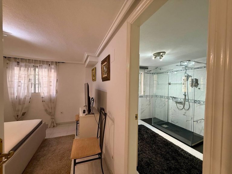 Villa for Sale in Costa Blanca Orihuela Costa, Alicante 42
