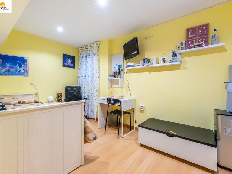 Apartment for Sale in Alicante, Alicante 8