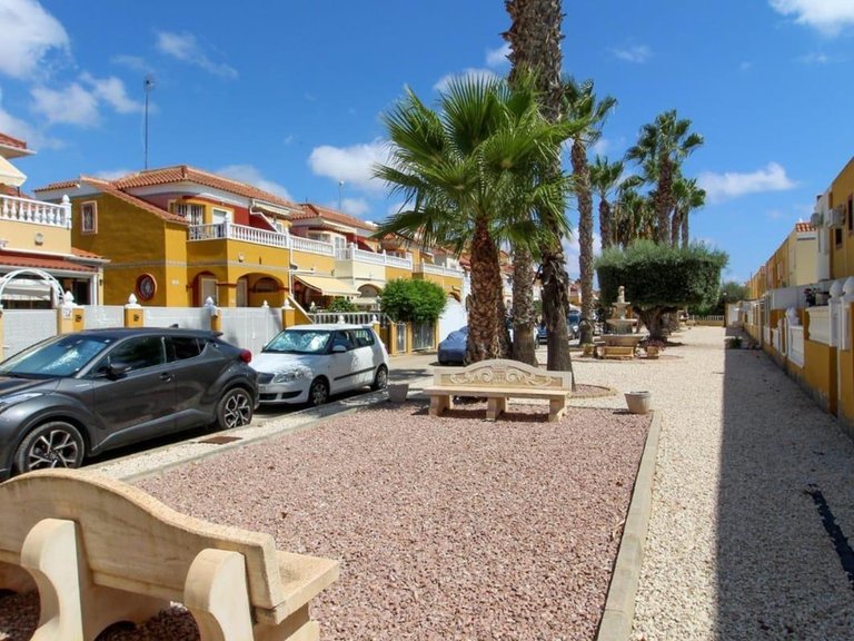 Villa for Sale in Orihuela Costa, Alicante 5