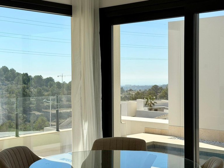 Villa for Sale in Finestrat, Alicante 7