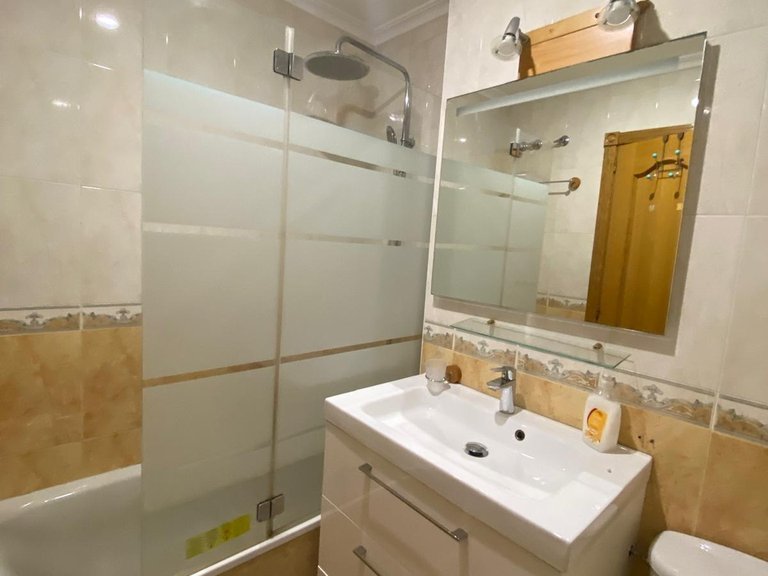 Apartment for Sale in Torrevieja, Alicante 11