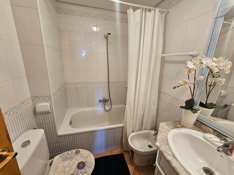 Apartment for Sale in Torrevieja, Alicante 12