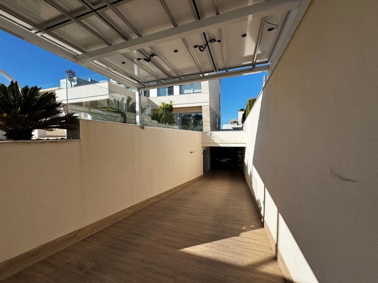 Villa for Sale in Orihuela Costa, Alicante 7