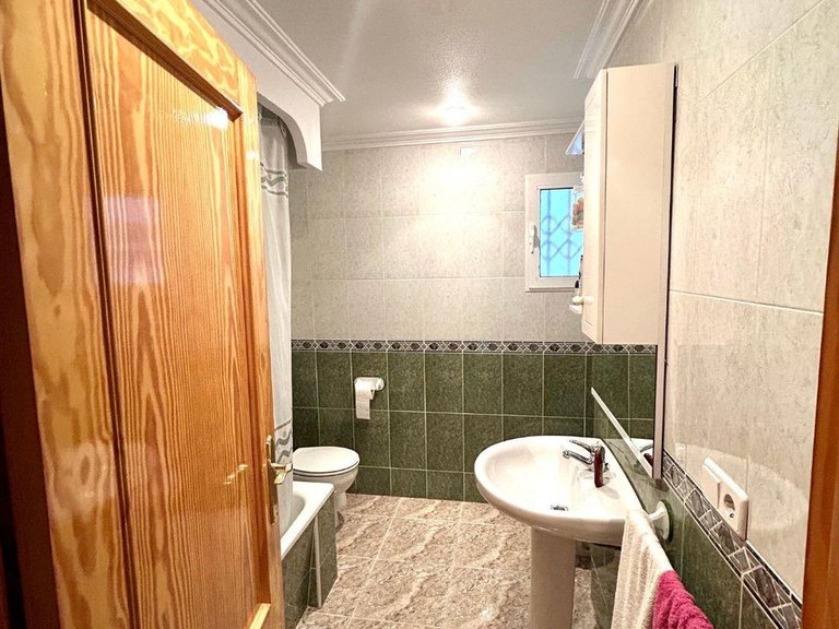 Apartment for Sale in Torrevieja, Alicante 11