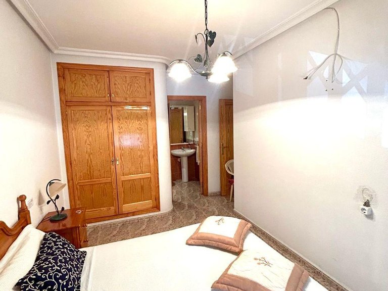 Apartment for Sale in Torrevieja, Alicante 9