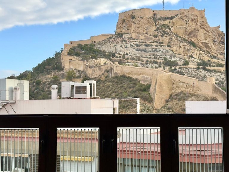Apartment for Sale in Alicante, Alicante 1