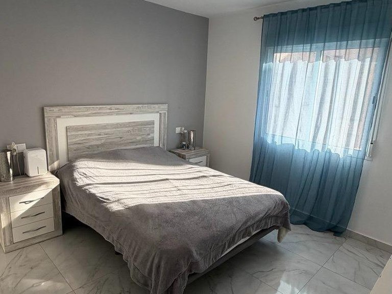 Apartment for Sale in Costa Blanca Torrevieja, Alicante 11