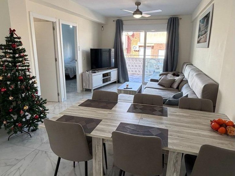 Apartment for Sale in Costa Blanca Torrevieja, Alicante 2