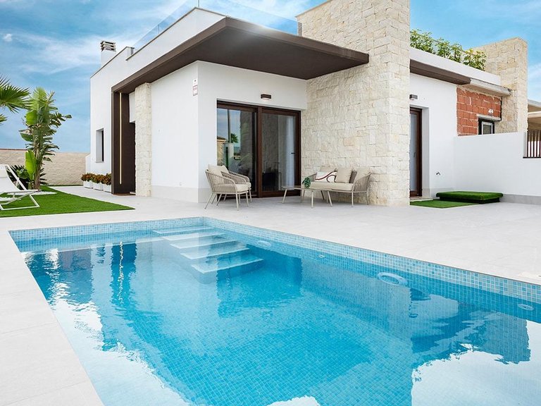 Villa for Sale in Orihuela, Alicante 5