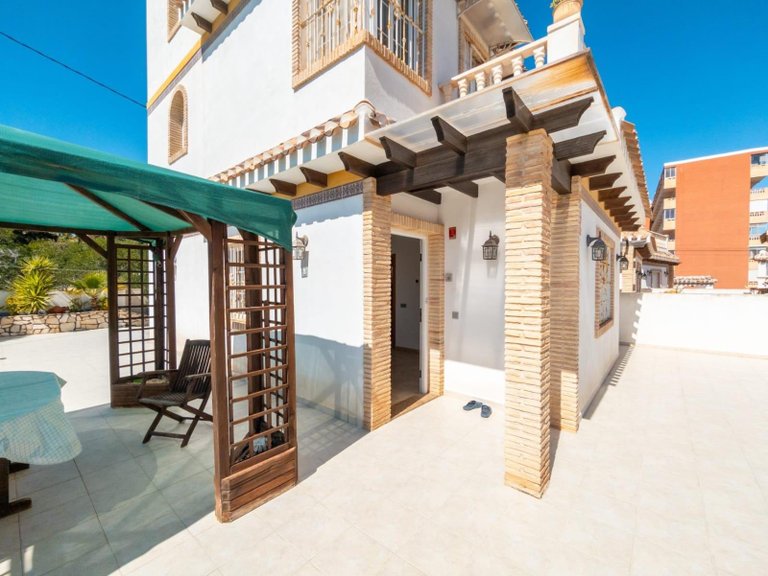Town House for Sale in Torrevieja, Alicante 2