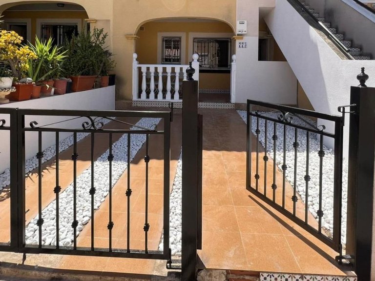 Apartment for Sale in Torrevieja, Alicante 3
