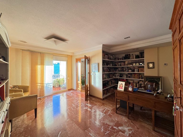 Apartment for Sale in Costa Blanca Torrevieja, Alicante 17