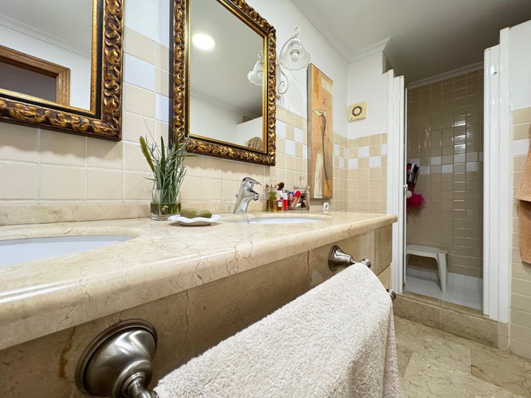 Apartment for Sale in Costa Blanca Torrevieja, Alicante 26