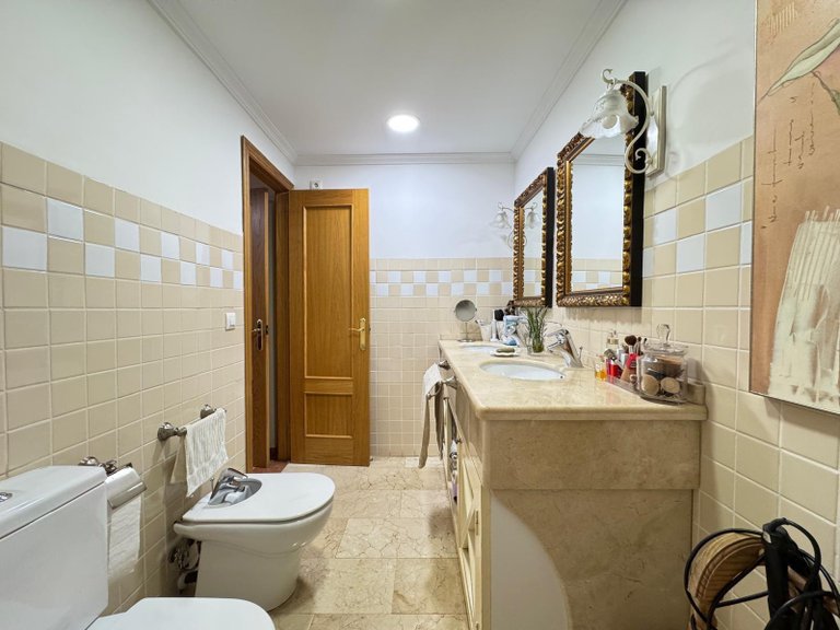Apartment for Sale in Costa Blanca Torrevieja, Alicante 27