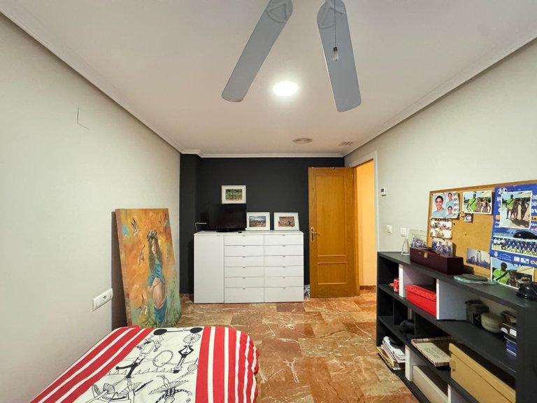 Apartment for Sale in Costa Blanca Torrevieja, Alicante 32