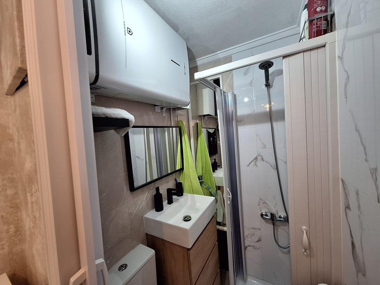 Apartment for Sale in Costa Blanca Torrevieja, Alicante 36
