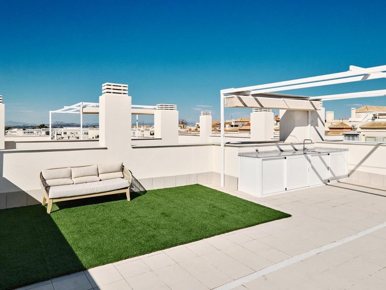 Villa for Sale in Torrevieja, Alicante 10