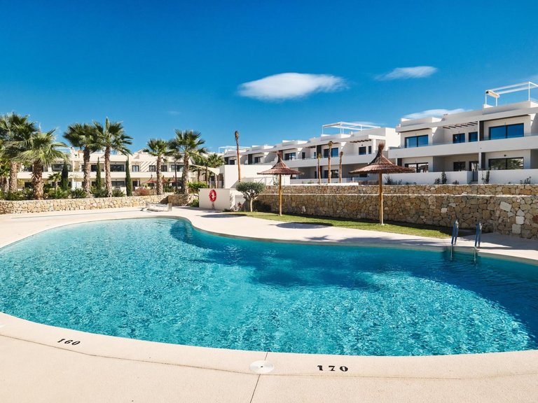 Villa for Sale in Torrevieja, Alicante 3