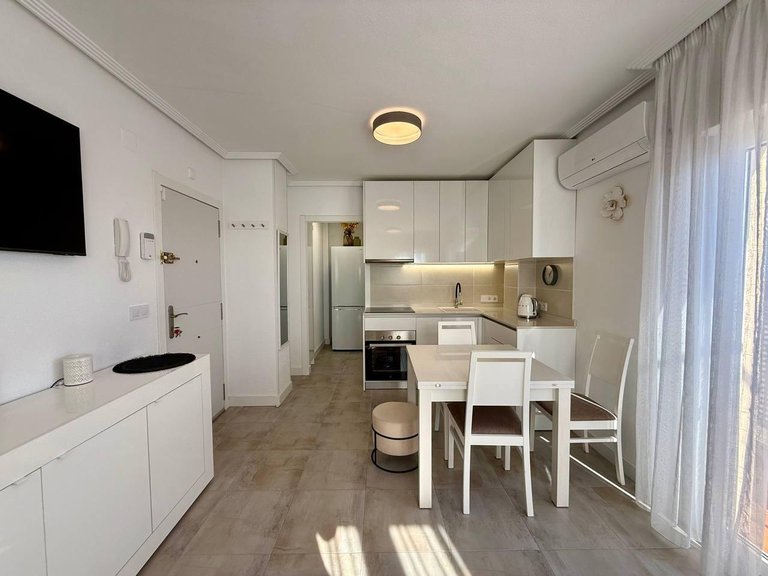 Apartment for Sale in Torrevieja, Alicante 10