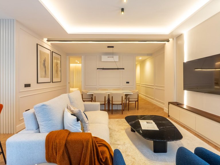 Apartment for Sale in Madrid, Madrid 5