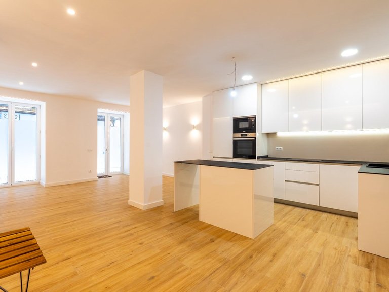 Apartment for Sale in Madrid, Madrid 12