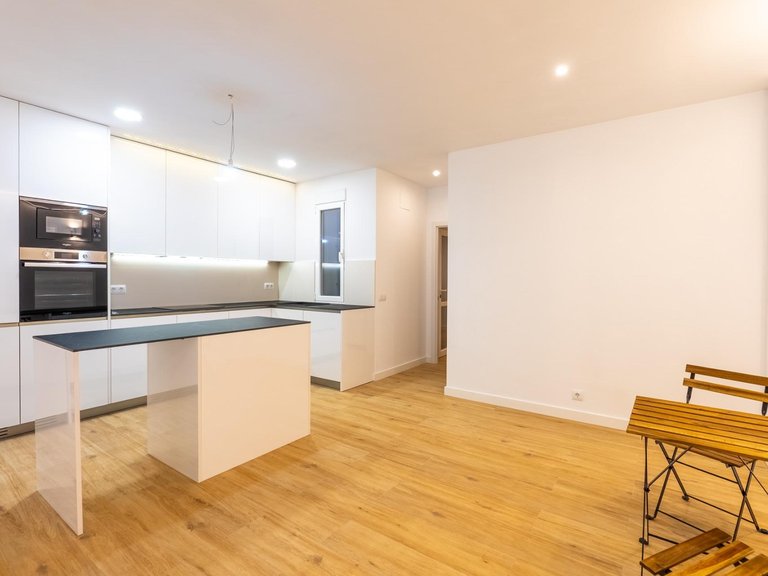 Apartment for Sale in Madrid, Madrid 14