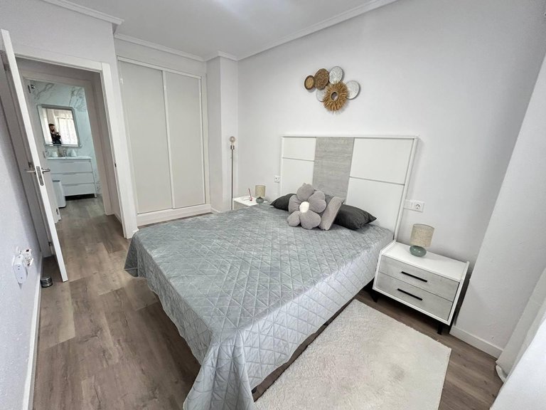 Apartment for Sale in Torrevieja, Alicante 6