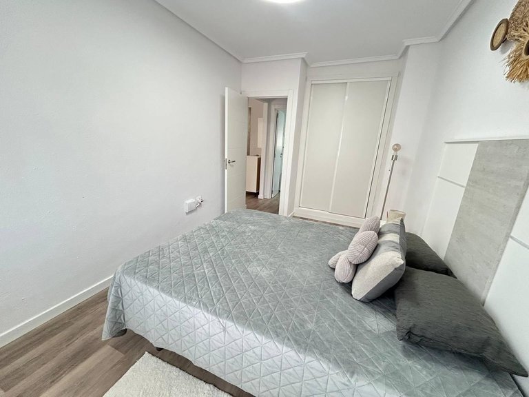 Apartment for Sale in Torrevieja, Alicante 7