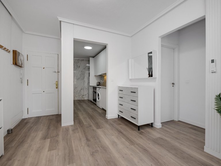 Apartment for Sale in Torrevieja, Alicante 10
