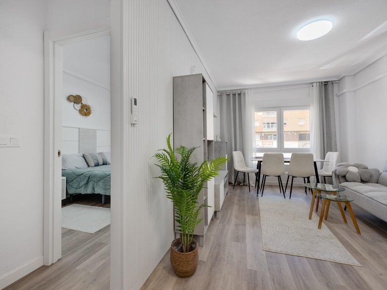 Apartment for Sale in Torrevieja, Alicante 7