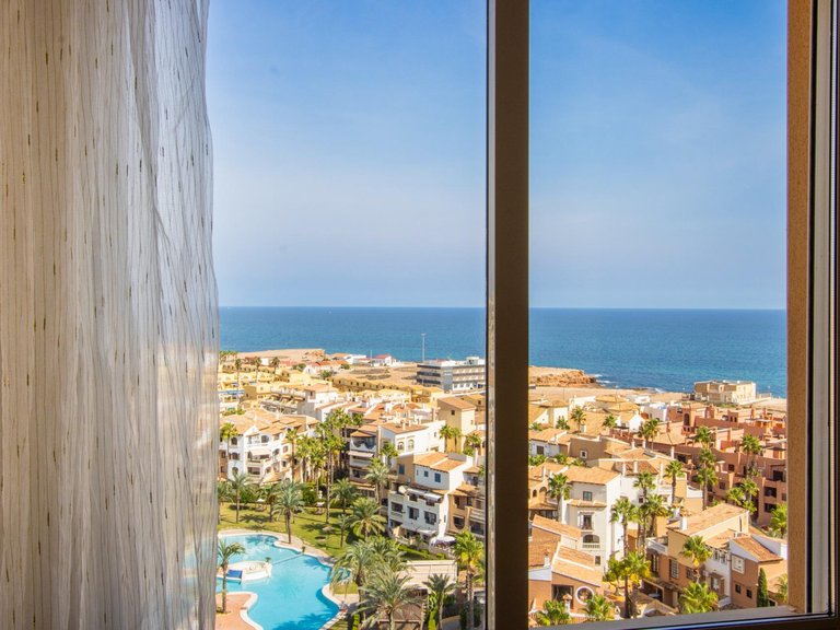 Apartment for Sale in Torrevieja, Alicante 24