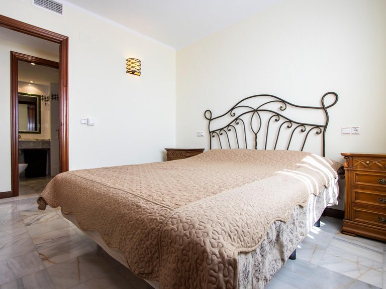 Apartment for Sale in Torrevieja, Alicante 26
