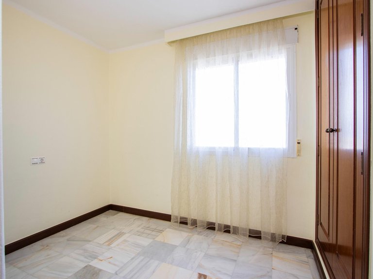 Apartment for Sale in Torrevieja, Alicante 27