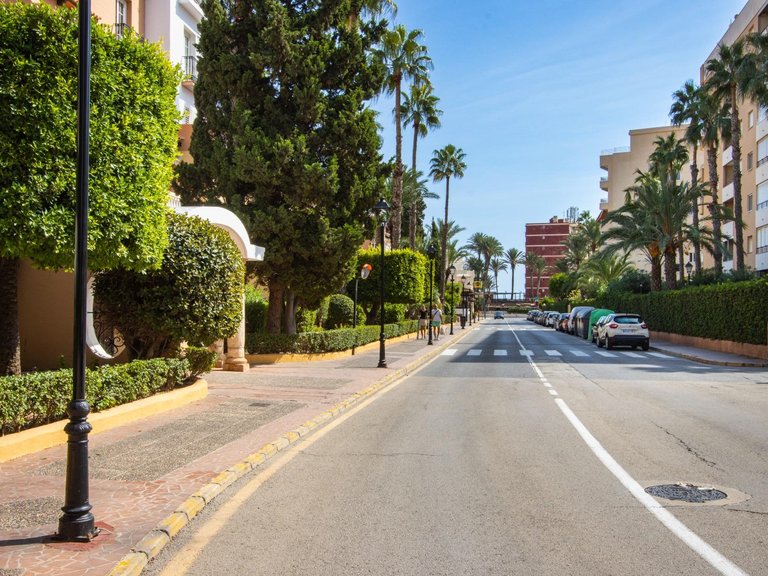 Apartment for Sale in Torrevieja, Alicante 31