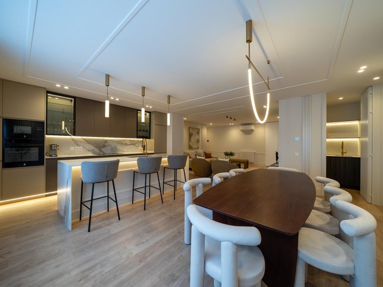 Apartment for Sale in Madrid, Madrid 12