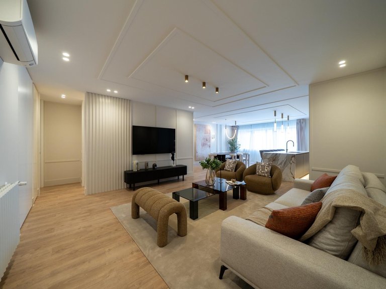 Apartment for Sale in Madrid, Madrid 2